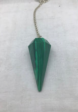 Lade das Bild in den Galerie-Viewer, Pendel aus Stein oder Messing