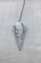 Lade das Bild in den Galerie-Viewer, Pendel aus Stein oder Messing