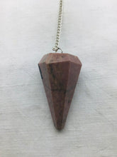 Lade das Bild in den Galerie-Viewer, Pendel aus Stein oder Messing