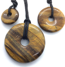 Lade das Bild in den Galerie-Viewer, Tigerauge Donut - Steineladen Larimar