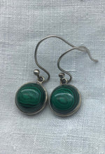 Lade das Bild in den Galerie-Viewer, Verschiedene Malachit Ohrhänger,echt Sterling Silber