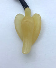 Lade das Bild in den Galerie-Viewer, Orange-Calzit Engel „groß“