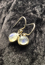 Lade das Bild in den Galerie-Viewer, Mondstein Ohrhänger,weisser Labradorit