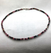 Lade das Bild in den Galerie-Viewer, Mehrfarbige Turmalinketten