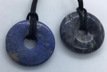 Lade das Bild in den Galerie-Viewer, Dumertorit Donut - Steineladen Larimar