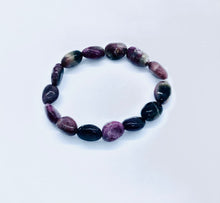 Lade das Bild in den Galerie-Viewer, Turmalin Armband Mix von Turmalin Varianten - Steineladen Larimar