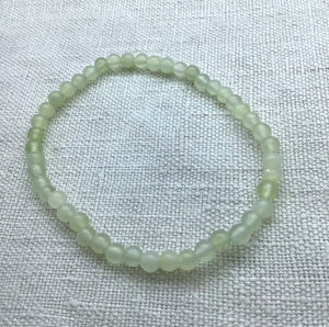 Chinesische Jade(Serpentin)Armband,mit Stretch