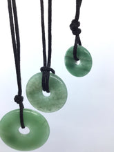 Lade das Bild in den Galerie-Viewer, Aventurin Donut - Steineladen Larimar