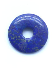 Lade das Bild in den Galerie-Viewer, Lapislazuli Donut mit Baumwollband