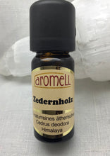 Lade das Bild in den Galerie-Viewer, Ätherische Öle von „aromell“ - 100% naturreines ätherisches Öl,10 ml