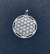 Lade das Bild in den Galerie-Viewer, Silber Blume des Lebens,Flower of Live, 925er Silber