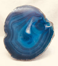 Lade das Bild in den Galerie-Viewer, Achatscheibe blau ( gefärbt)
