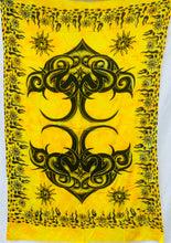 Lade das Bild in den Galerie-Viewer, Sarong: Orange/Sonnengelb-Pfeil (Etno/Keltisch)
